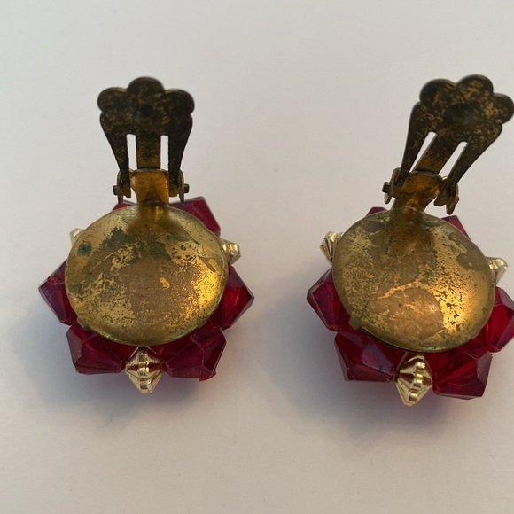 Vintage West Germany Cluster Clip On Earrings - Picture 4 of 6